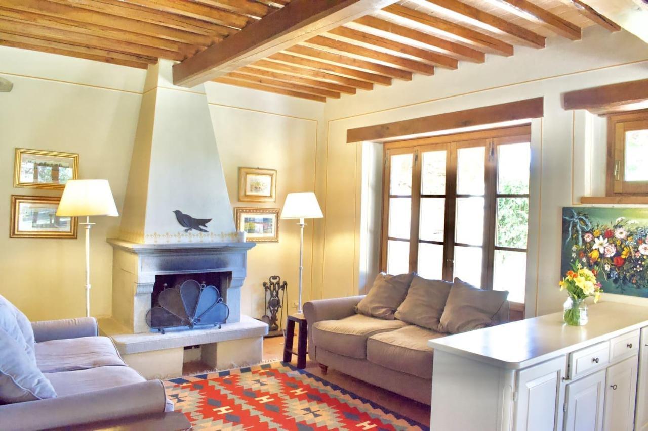 Fattorie Di Celli Apartment Poppi Bagian luar foto