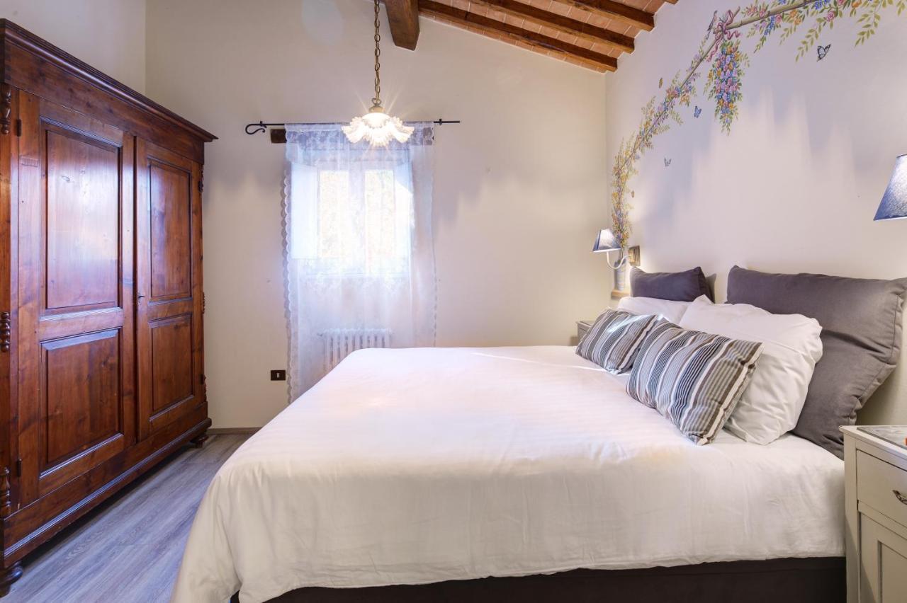 Fattorie Di Celli Apartment Poppi Bagian luar foto